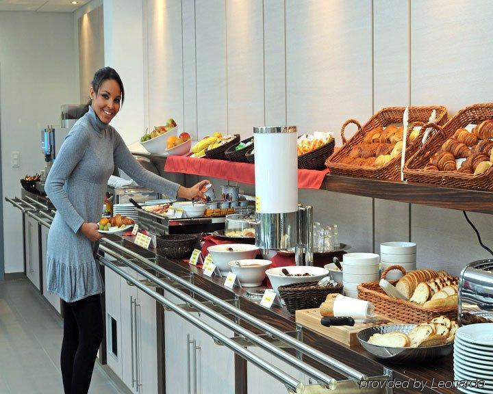 Dc Hotel Charleroi Airport Bagian luar foto